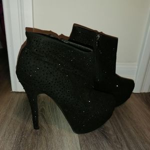 Black Dimonands Black Booties